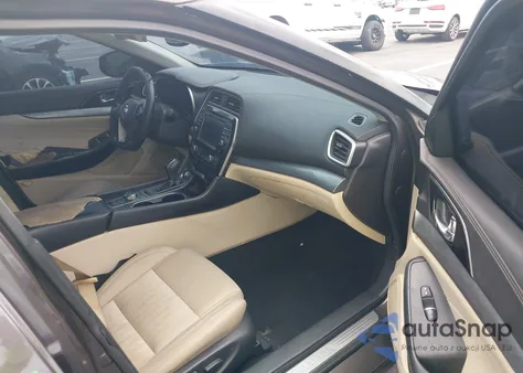 2017 Nissan Maxima 3.5 Platinum/3.5 S/3.5 Sl/3.5 Sr/3.5 Sv z USA, uszkodzony, nr VIN 1N4AA6AP0HC367139